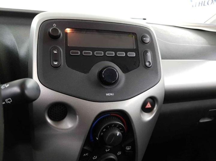 Photo 9 VIN: VF3PSCFB3HR152152 - PEUGEOT 108 