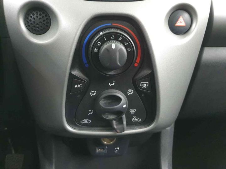 Photo 9 VIN: VF3PSCFB3HR163958 - PEUGEOT 108 