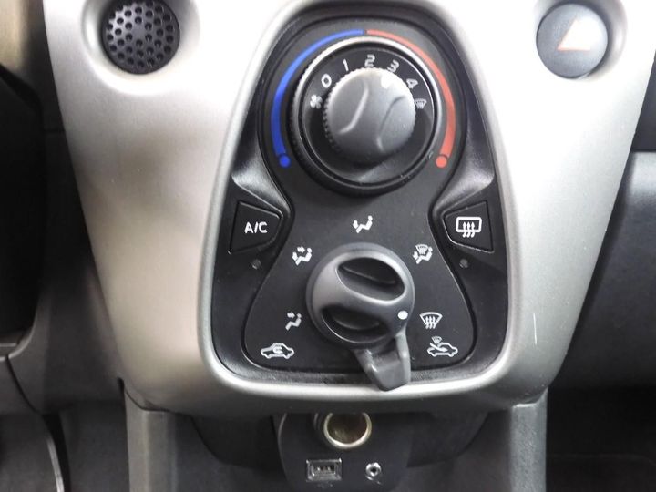 Photo 19 VIN: VF3PSCFB3HR171264 - PEUGEOT 108 