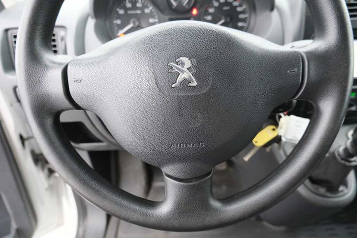 Photo 26 VIN: VF3XUAHZ8GZ009027 - PEUGEOT EXPERT &#3907 