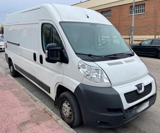 Photo 2 VIN: VF3YCTMFC12637664 - PEUGEOT BOXER 2.2 HDI VAN 