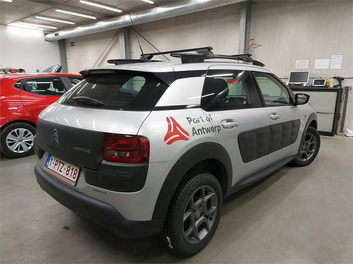 Photo 2 VIN: VF70BBHY3GE542348 - CITROEN C4 CACTUS 