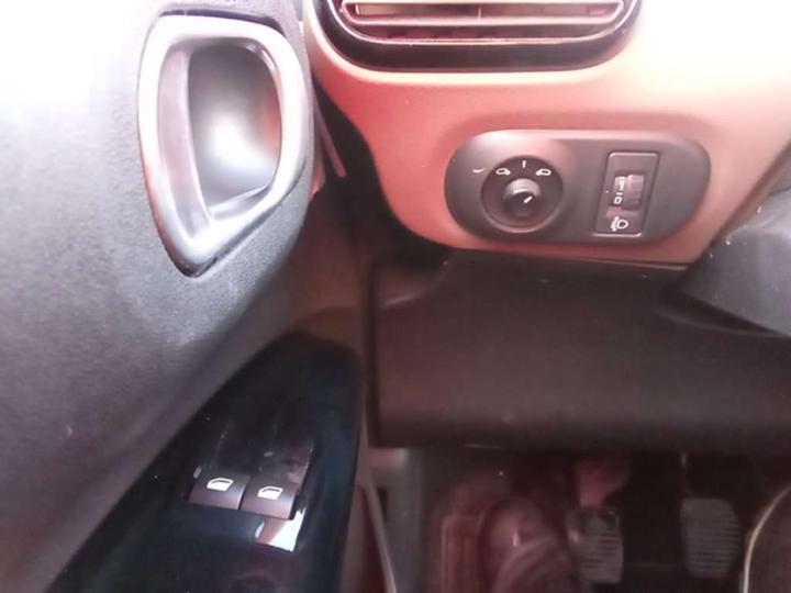 Photo 16 VIN: VF70BBHYBEE533847 - CITROEN C4 