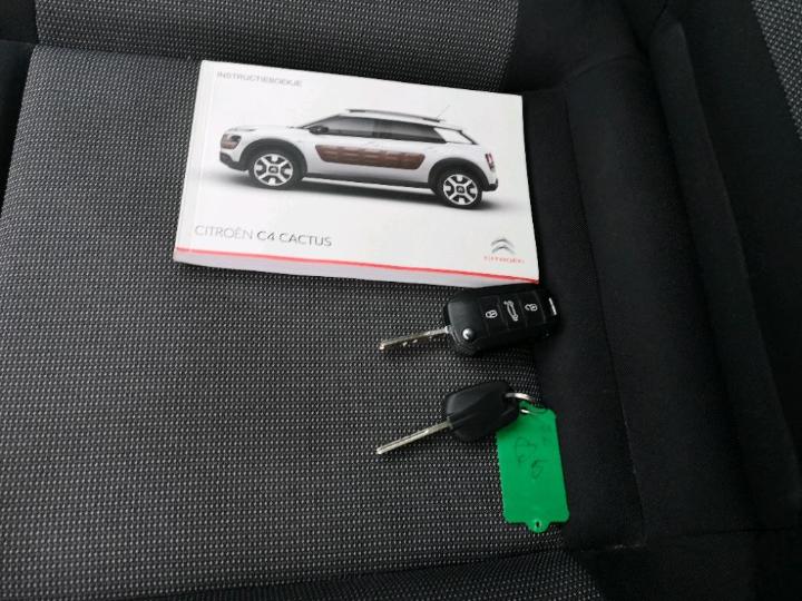 Photo 13 VIN: VF70BBHYBFE504127 - CITROEN C4 CACTUS 