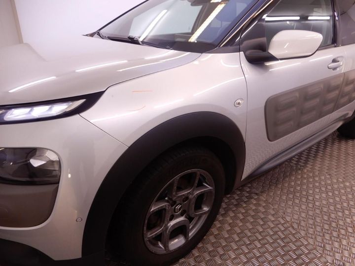 Photo 26 VIN: VF70BBHYBFE546469 - CITROEN C4 CACTUS 