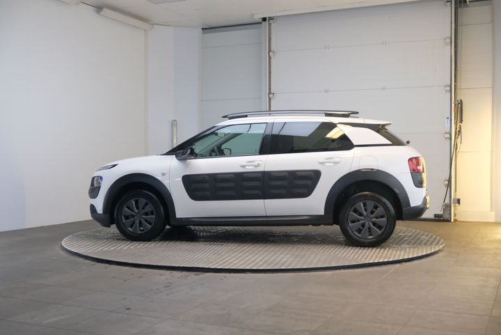 Photo 2 VIN: VF70BBHYBFE560235 - CITROEN C4 CACTUS 