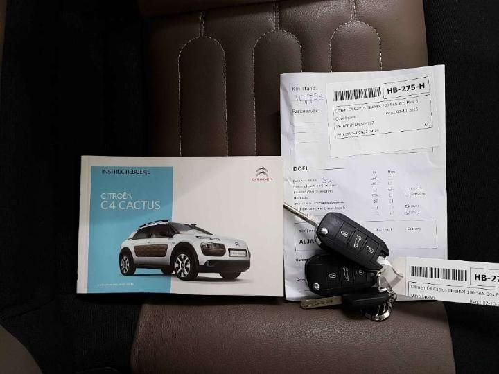 Photo 19 VIN: VF70BBHYBFE564767 - CITROEN C4 CACTUS 