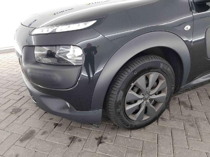 Photo 28 VIN: VF70BBHYBFE569330 - CITROEN C4 CACTUS 