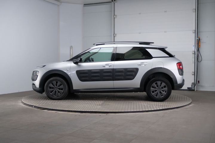 Photo 2 VIN: VF70BBHYBFE569374 - CITROEN C4 CACTUS 