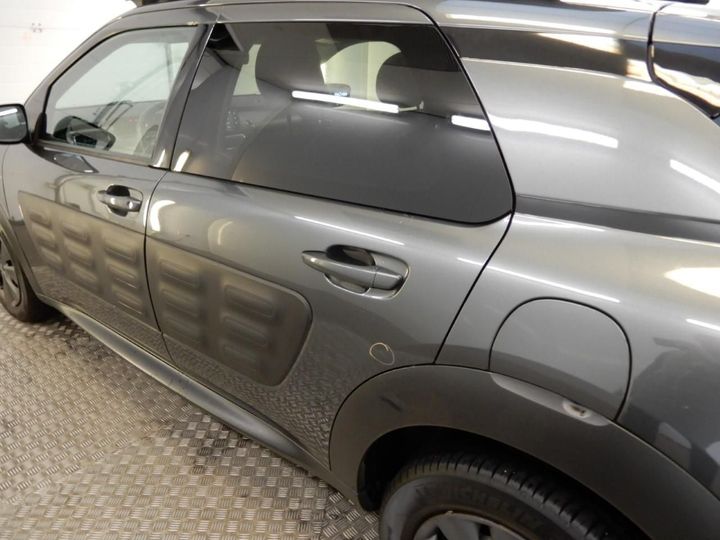 Photo 27 VIN: VF70BBHYBFE572277 - CITROEN C4 CACTUS 