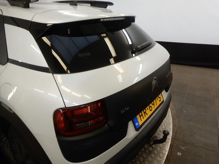 Photo 25 VIN: VF70BBHYBFE576772 - CITROEN C4 CACTUS 