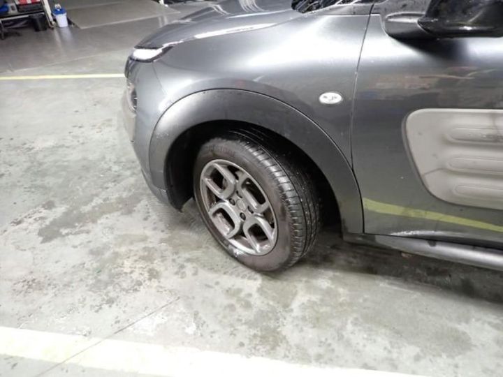 Photo 15 VIN: VF70BBHYBHE503426 - CITROEN C4 CACTUS 