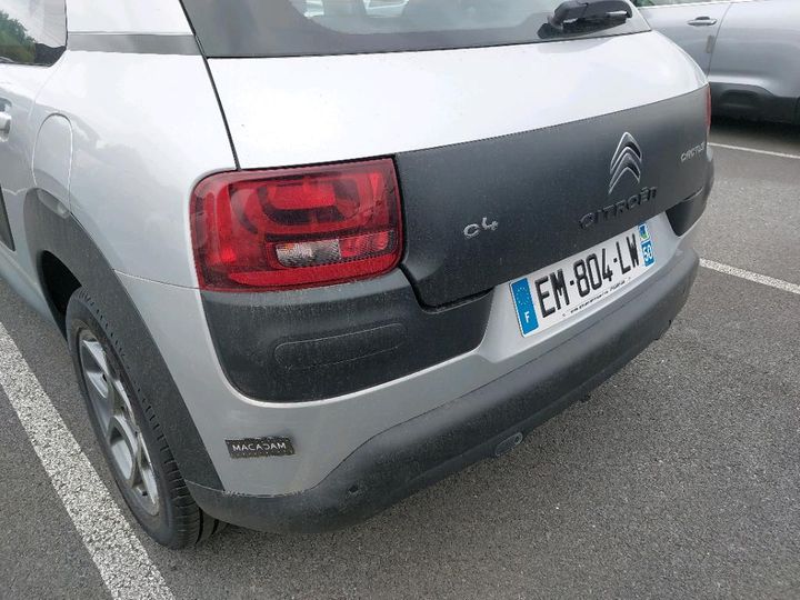 Photo 15 VIN: VF70BBHYBHE526596 - CITROEN C4 CACTUS 