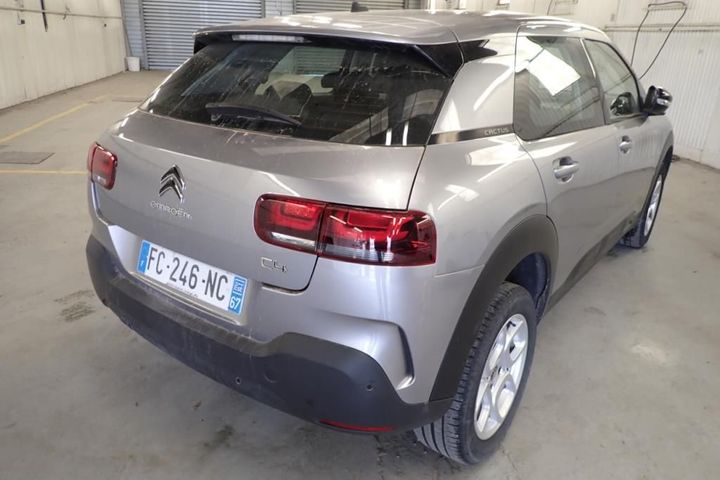 Photo 2 VIN: VF70BBHYBJE529155 - CITROEN C4 CACTUS 