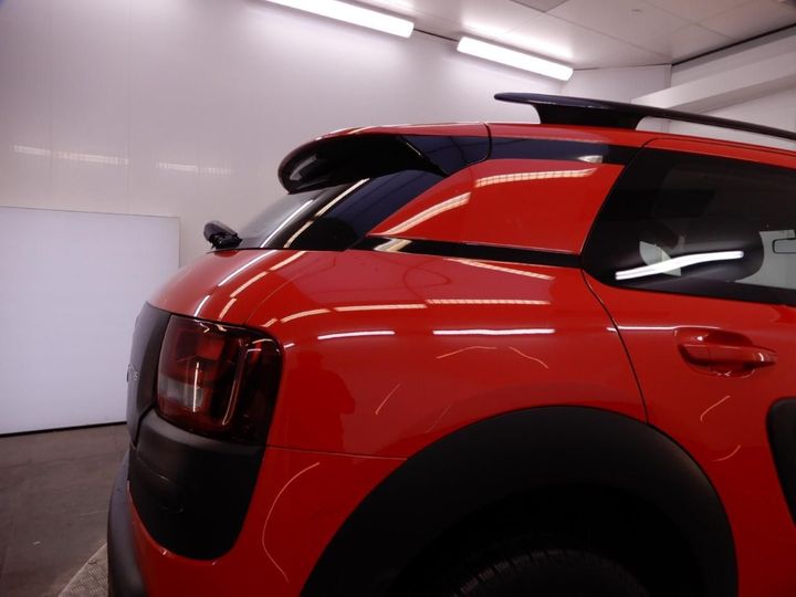 Photo 22 VIN: VF70BBHYHHE522145 - CITROEN C4-CACTUS 