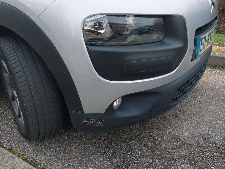 Photo 21 VIN: VF70BBHYHHE540868 - CITROEN C4 CACTUS 