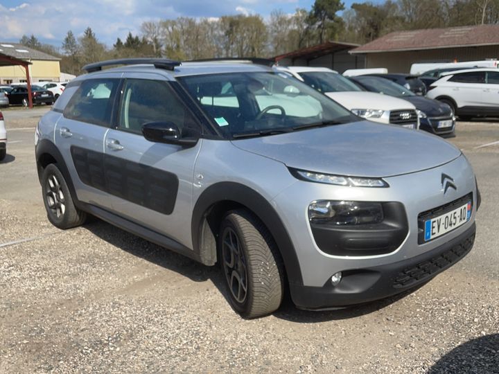 Photo 2 VIN: VF70BBHYHHE542699 - CITROEN C4 CACTUS 