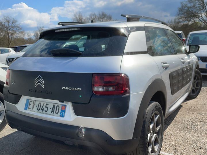 Photo 4 VIN: VF70BBHYHHE542699 - CITROEN C4 CACTUS 