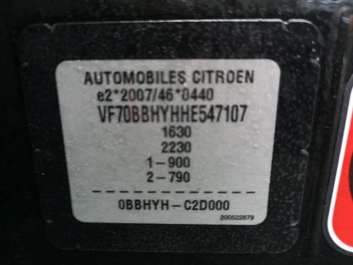 Photo 8 VIN: VF70BBHYHHE547107 - CITROEN C4 CACTUS 