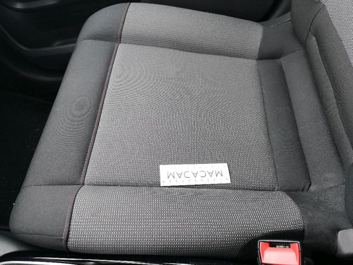 Photo 18 VIN: VF70BYHYJJE564743 - CITROEN C4 CACTUS 