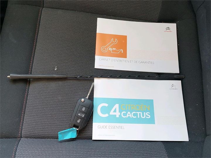 Photo 9 VIN: VF70BYHYJKE507763 - CITROEN C4 CACTUS 