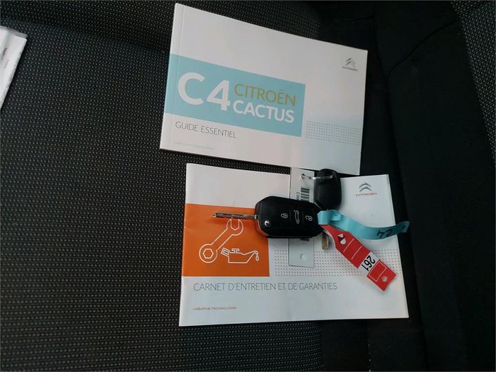 Photo 9 VIN: VF70BYHYJKE528320 - CITROEN C4 CACTUS 