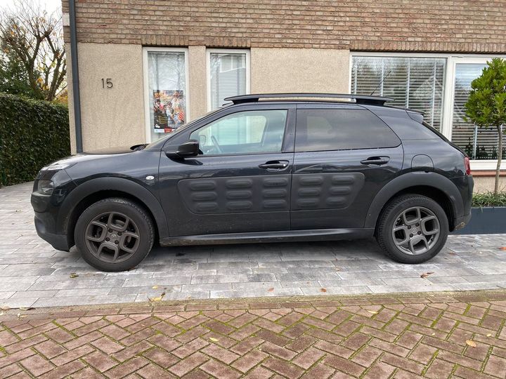 Photo 4 VIN: VF70PHMZBFE526053 - CITROEN C4 CACTUS 