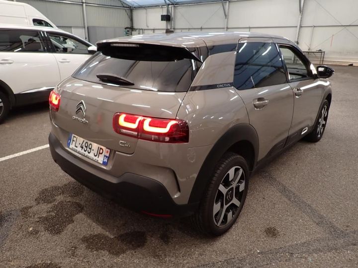 Photo 2 VIN: VF70PHNPXJE565470 - CITROEN C4 CACTUS 