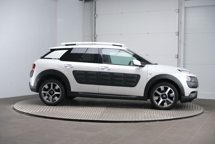 Photo 5 VIN: VF70PHNZBHE507177 - CITROEN C4 CACTUS 