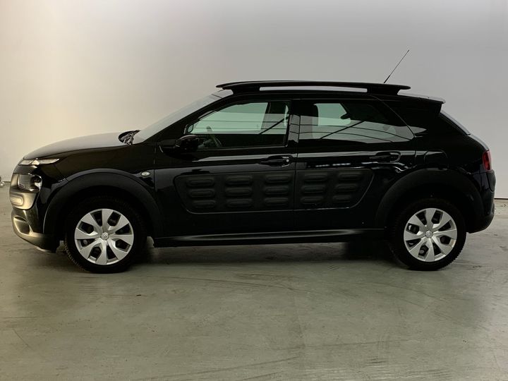 Photo 9 VIN: VF70PHNZBHE553937 - CITROEN C4 CACTUS 