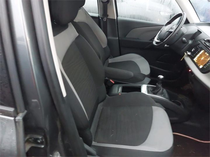 Photo 6 VIN: VF73DBHY6GJ550886 - CITROEN C4 PICASSO 