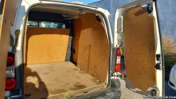 Photo 17 VIN: VF77ABHW6JN515383 - CITRON BERLINGO 