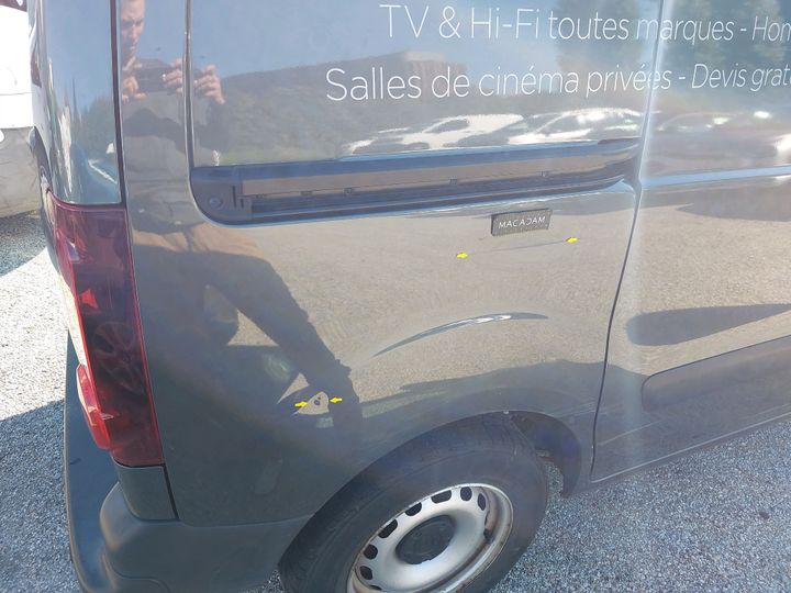 Photo 16 VIN: VF77DBHZMJJ750106 - CITROEN BERLINGO 