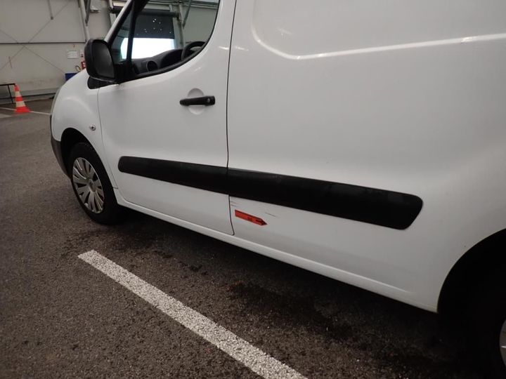 Photo 23 VIN: VF77FBHY6JJ606769 - CITROEN BERLINGO 