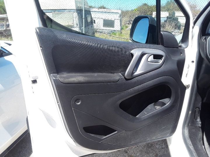 Photo 4 VIN: VF77JBHW6HJ896131 - CITRON BERLINGO 