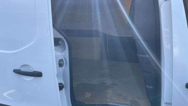 Photo 12 VIN: VF77RBHY6JJ726720 - CITROEN BERLINGO 