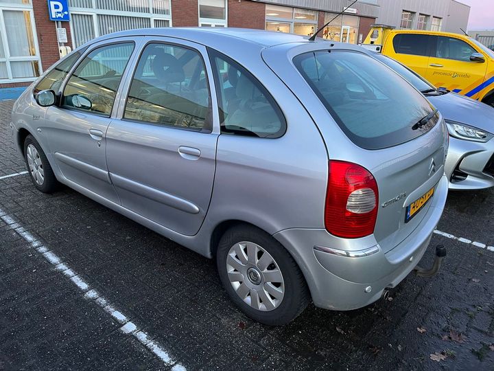 Photo 2 VIN: VF7CHNFUC25822379 - CITROEN XSARA PICASSO 