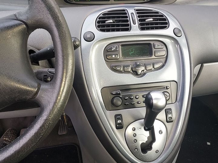 Photo 7 VIN: VF7CHRFNF39783877 - CITROEN XSARA PICASSO 