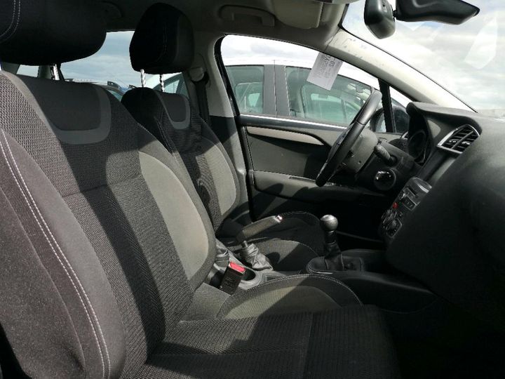 Photo 6 VIN: VF7NCBHY6GY539521 - CITROEN C4 