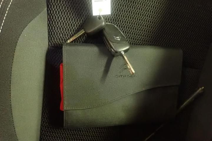 Photo 9 VIN: VF7NCBHY6HY510111 - CITROEN C4 5P ENTREPRISE (2 SEATS) 