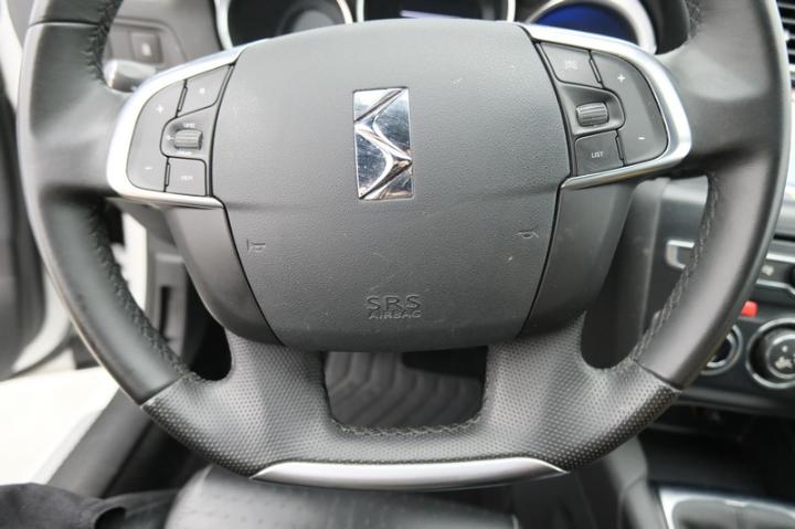 Photo 17 VIN: VF7NXAHRMFY554189 - CITROEN DS4 