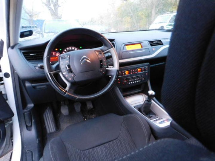 Photo 16 VIN: VF7RD5FV8BL520283 - CITROEN C5 SALOON 