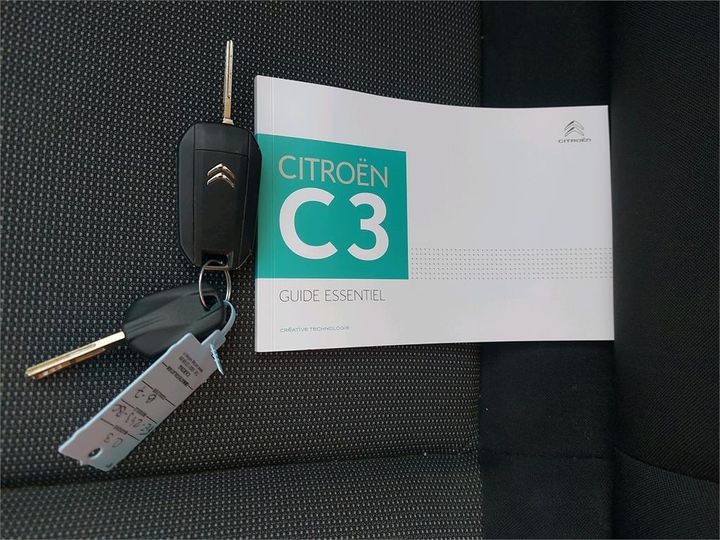 Photo 9 VIN: VF7SWYHYSJT738748 - CITROEN C3 SOCIETE 