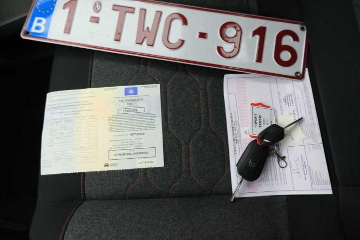 Photo 4 VIN: VF7SXBHW6JT530399 - CITROEN C3 &#3916 