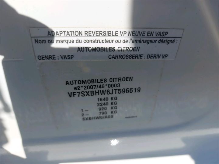 Photo 8 VIN: VF7SXBHW6JT596619 - CITROEN C3 