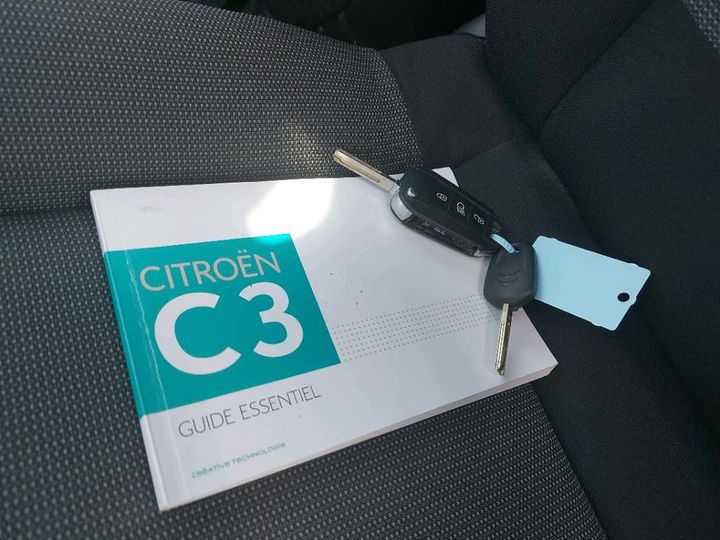 Photo 9 VIN: VF7SXBHY6JT548257 - CITROEN C3 SOCIETE 