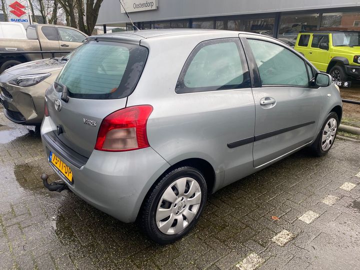 Photo 3 VIN: VNKJG96340A039777 - TOYOTA YARIS 