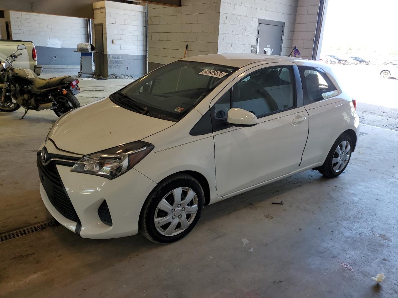 Photo 0 VIN: VNKJTUD30FA021626 - TOYOTA YARIS 