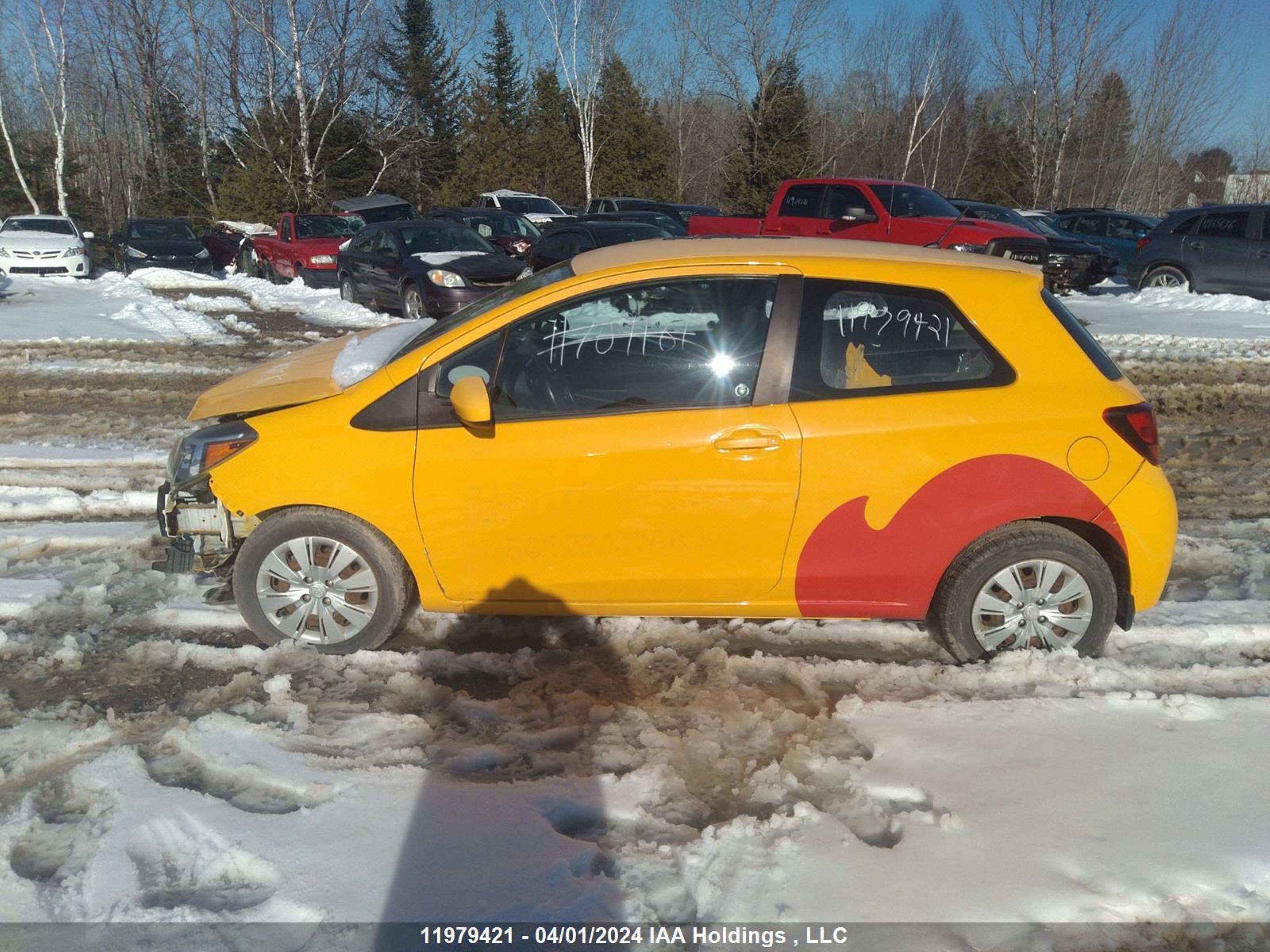 Photo 13 VIN: VNKJTUD34GA057756 - TOYOTA YARIS 