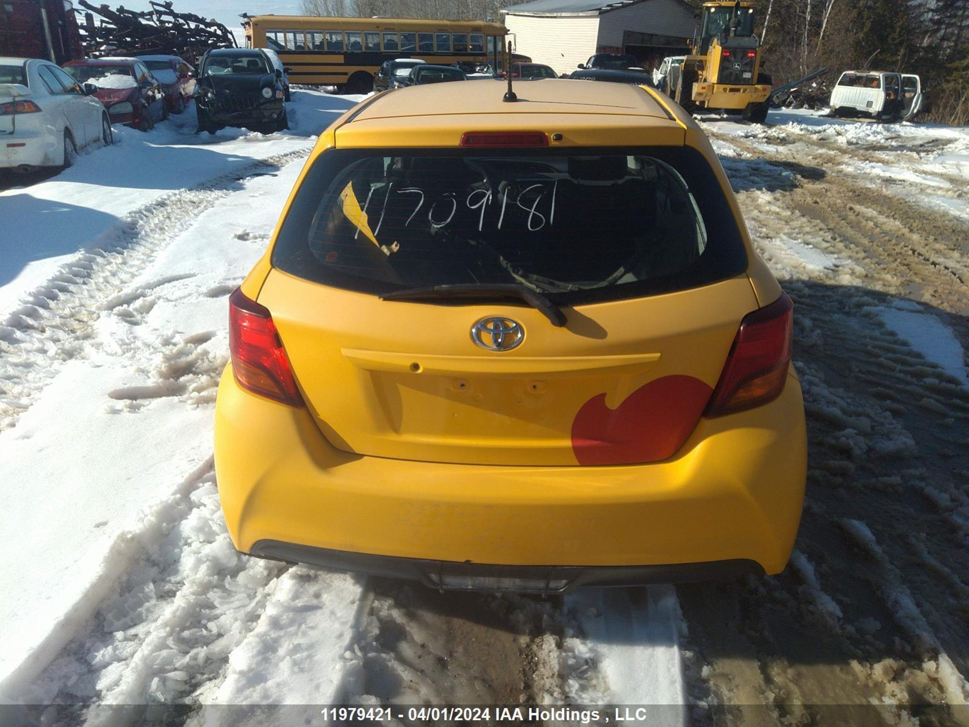 Photo 15 VIN: VNKJTUD34GA057756 - TOYOTA YARIS 